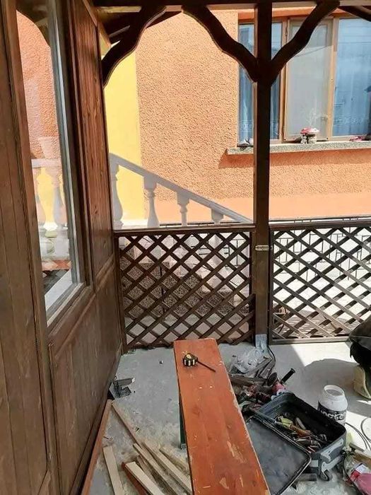 Изграждане на всякакъв вид дървени навеси и беседки