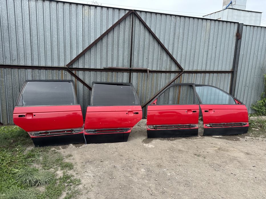 Дверь Пассат Б3 Passat B3 универсал