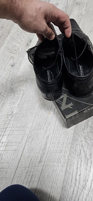 Pantofi Cyclone piele cumpărați din Franța(185€) acum 2 ani in stare b