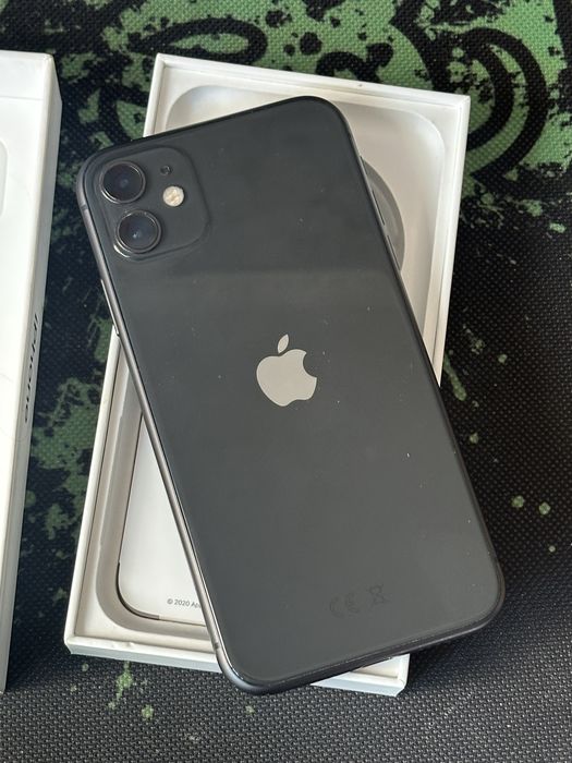 Продам iPhone 11