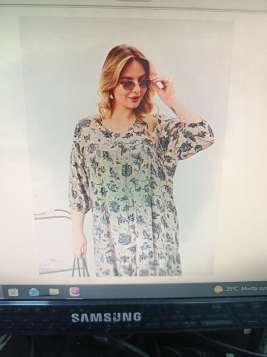 Продам платье Женское 56р