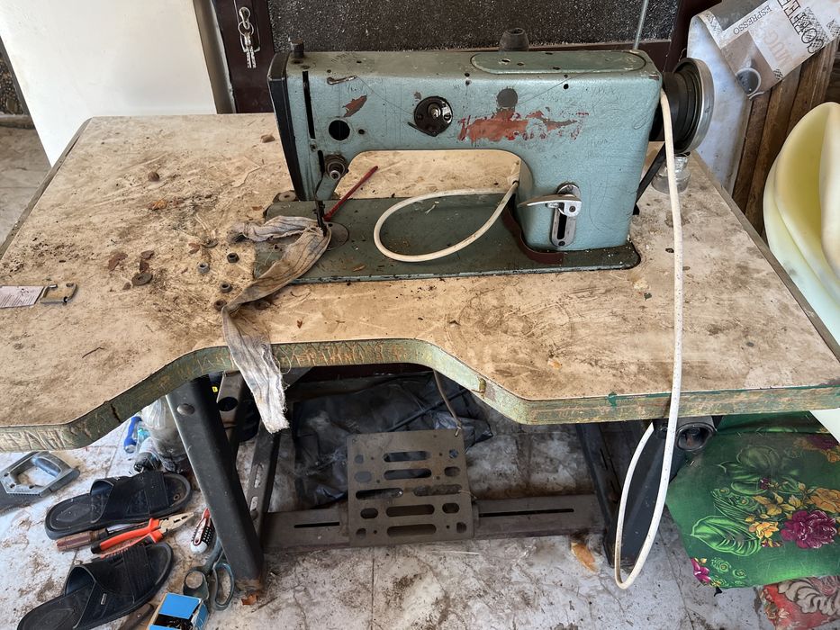 Машина для шитья