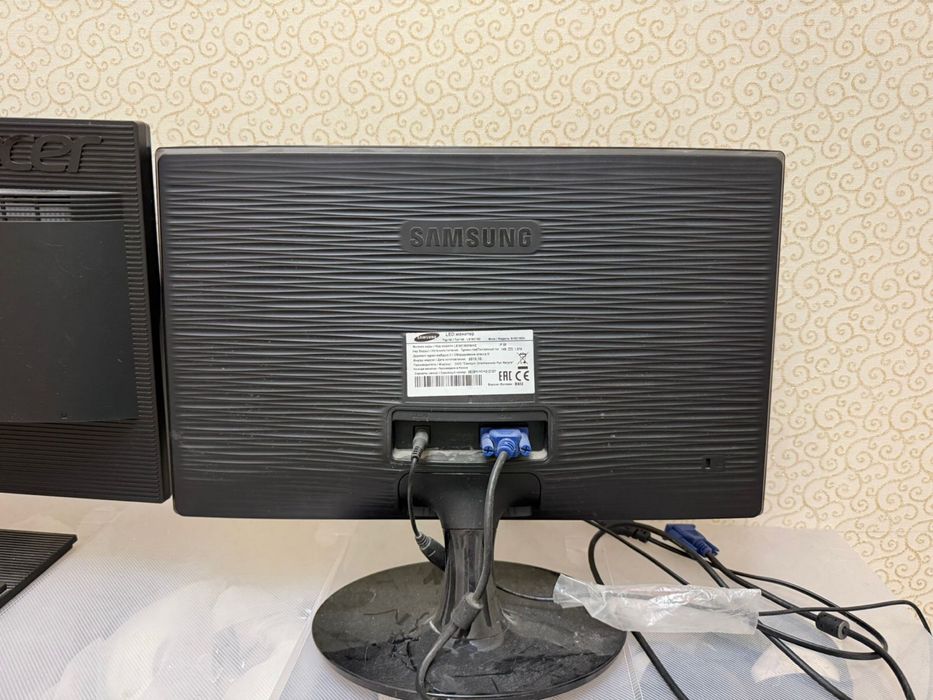 Монитор , продам на запчасти