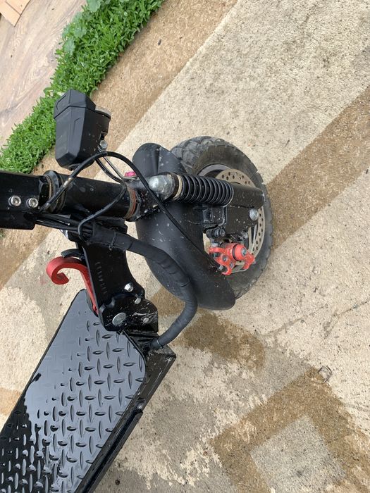 Самокат электрический