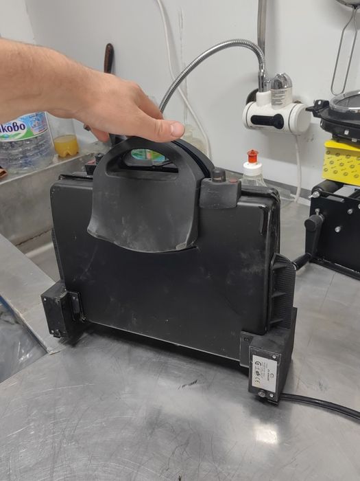 Грил - електрическа скара 2000w