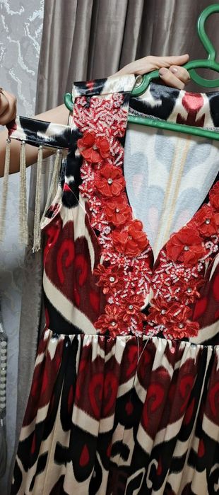 АйолларКелинликдаги либоси