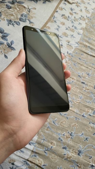 Samsung A7 2018 4/64gb