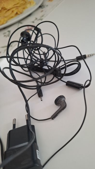 Зарядно за телефон