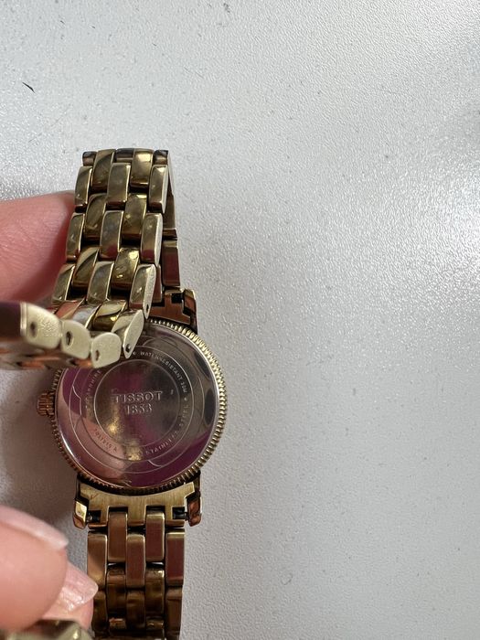 Продам часы Tissot