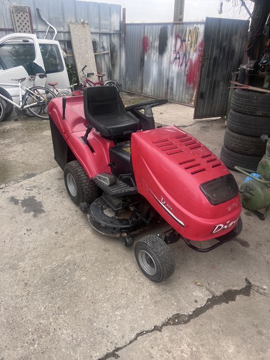 vand tractoras de taiat iarba