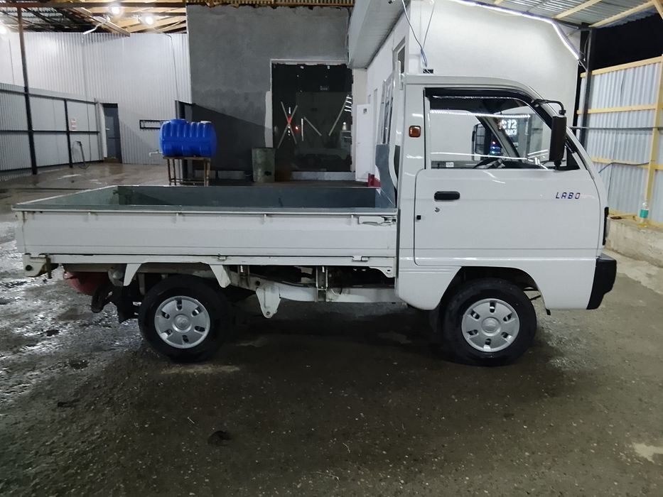 Лабо сотилади 2019 йил ун уч минда юрган 6500$ савдиси хам бор