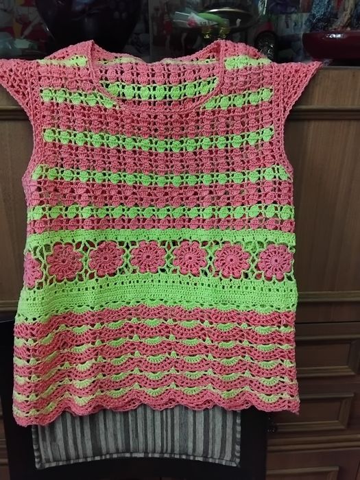 Кофточка женская