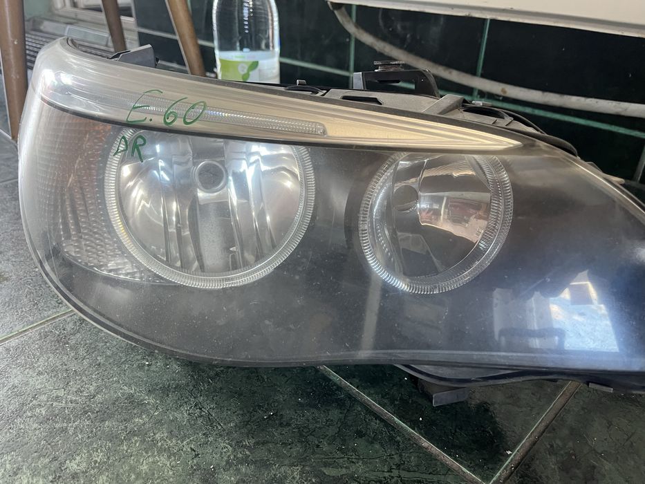 Far bmw e60 dreapta eueopa