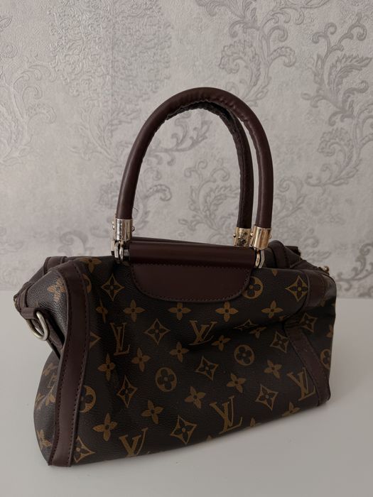 Продам две красивые сумки
