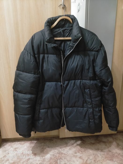 Куртка зимняя, черная