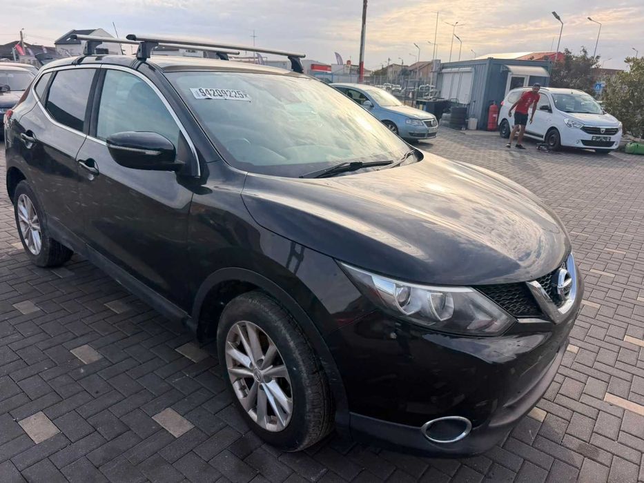 Dezmembrari dezmembrez Nissan Qashqai (J11) 1.5 DCI cod motor K9K636