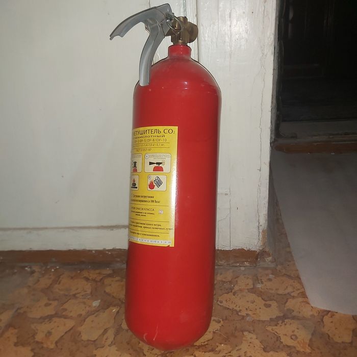 Продам Огнетушитель ОУ 10