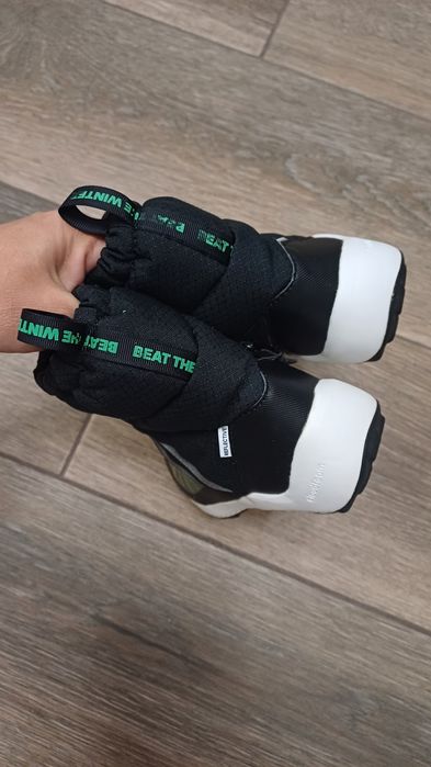 Оригинални боти на Адидас за Момиченце