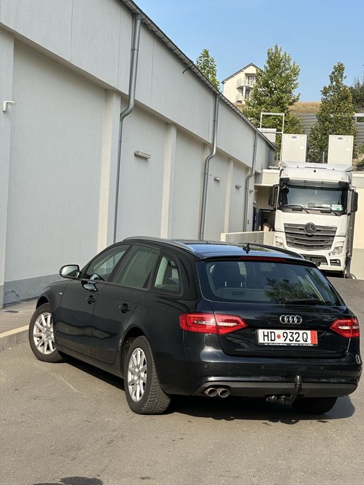 AUDI A4 2013 Automat