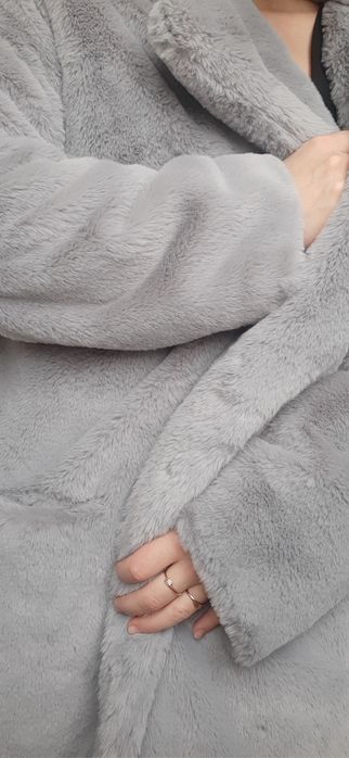 Продам новую шубу