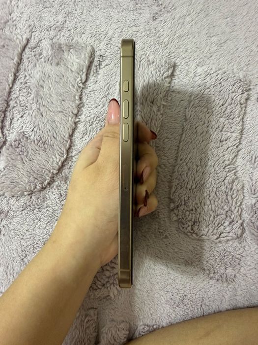 Продам iphone 16 pro max