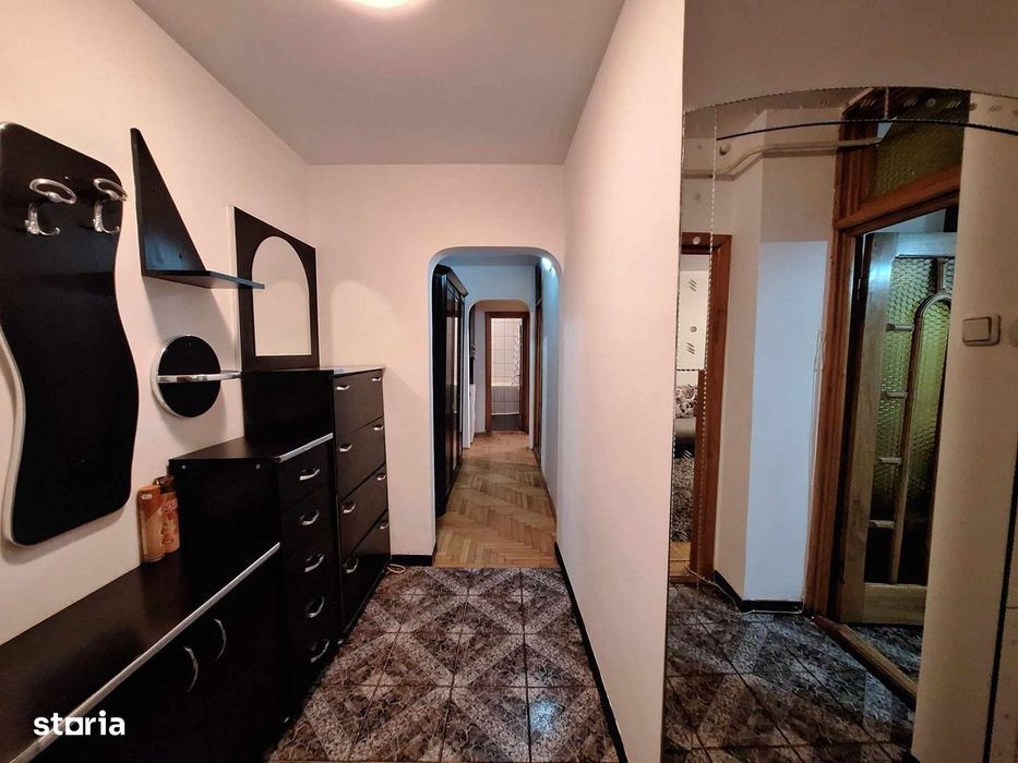 Apartament cu 3 camere decomandate, Obcini
