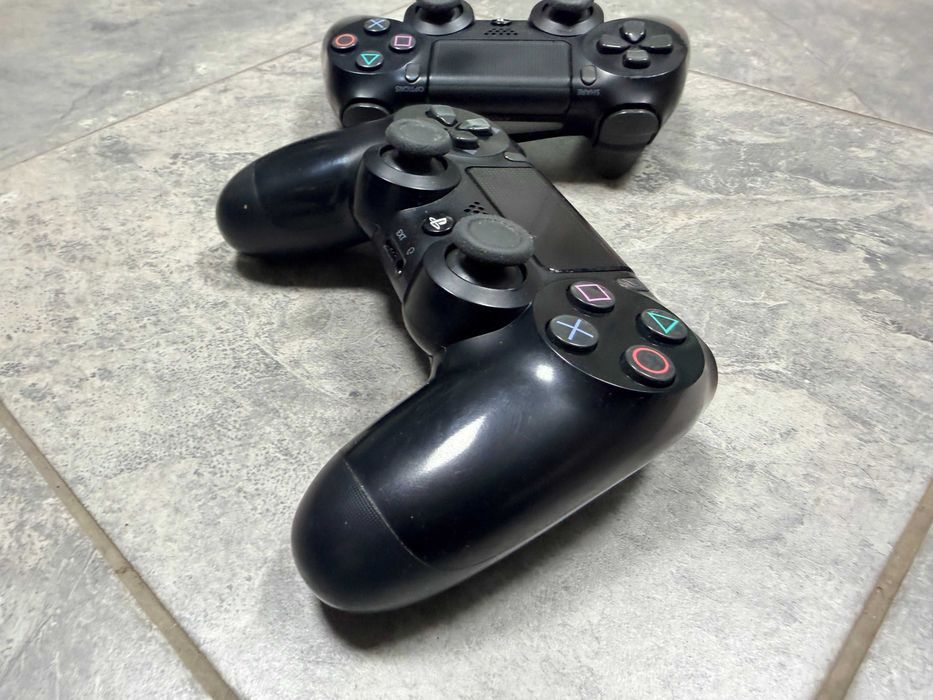 Джойстик за PS4 Playstation 4 Оригинален!!!