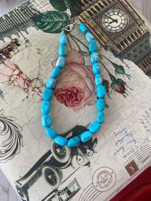 Colier din piatra turcoaz naturala.