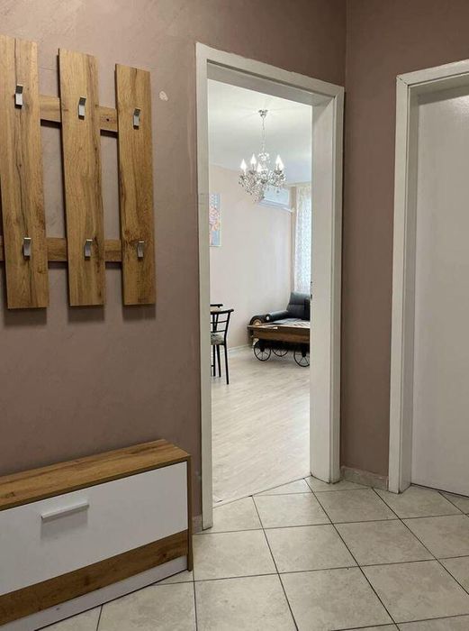 Дава се под наем Двустаен апартамент в Бургас, Меден рудник - зона Г - 55 кв.м за 357 € - Снимка #3