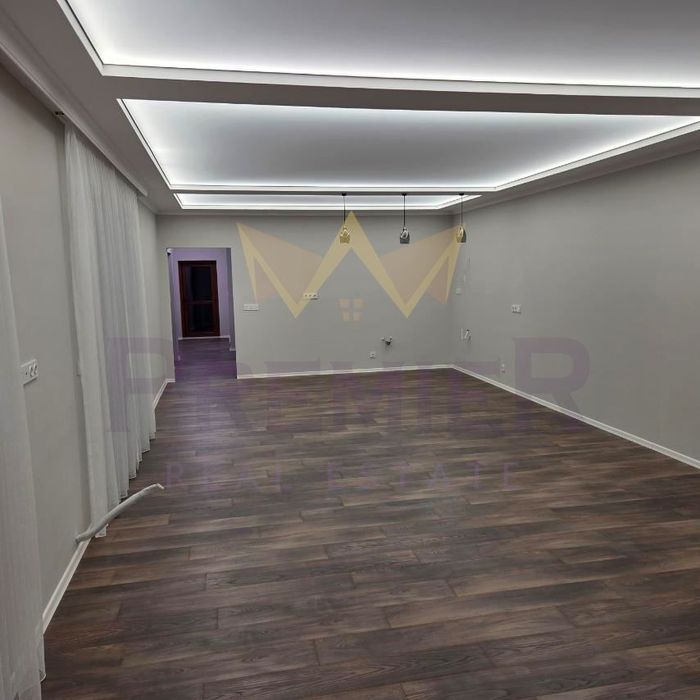 Къща в Варна-м-т Добрева Чешма площ 185 цена 395000