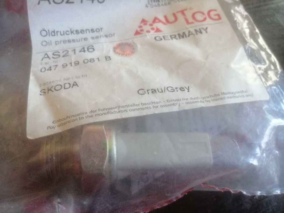 Датчик  за масло Шкода