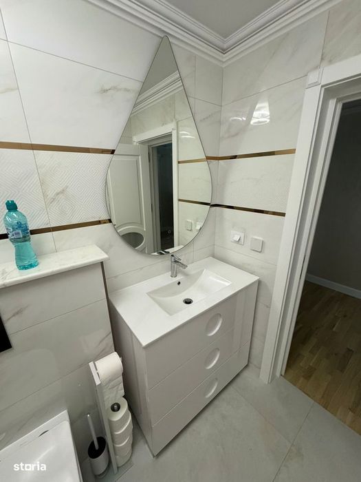 Casa cu etaj, finisaje premium, zona Bucovina