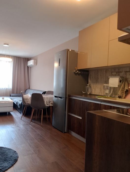 Дава се под наем Тристаен апартамент в Стара Загора, Център - 94 кв.м за 408 € - Снимка #7