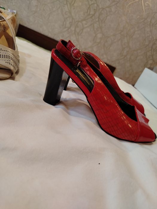 Tuflig udobniy yaxwi narsa