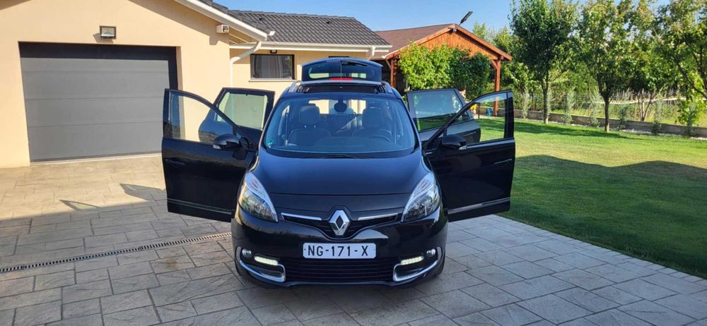 Renault Grand Scenic 7 Locuri Panoramic