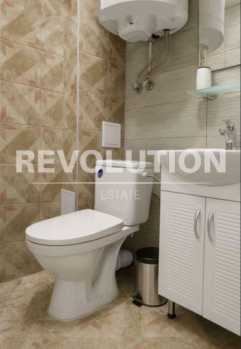 Дава се под наем Двустаен апартамент в Варна, Спортна зала - 56 кв.м за 425 € - Снимка #5