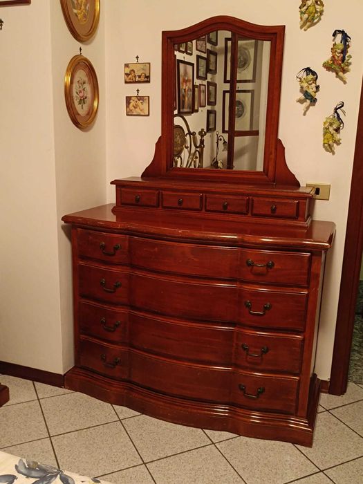 Comode Diverse Modele si Marimi