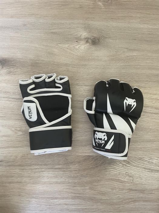 Оригинални ММА ръкавици Venum