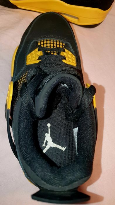 Nike Air Retro 4