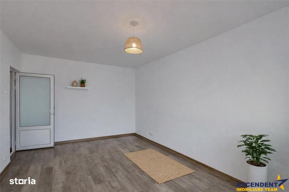 Tur Virtual! Locuinta luminoasa, design aerisit, Stefan cel Mare, Sace