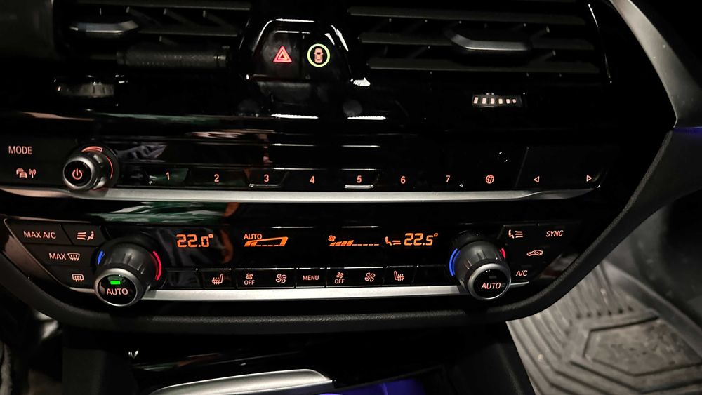 Panou clima/audio BMW Seria 5 G30 G31