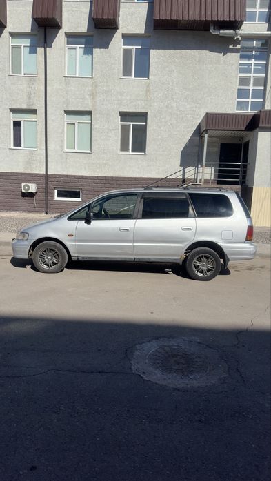 Продам машину Honda  Odyssey