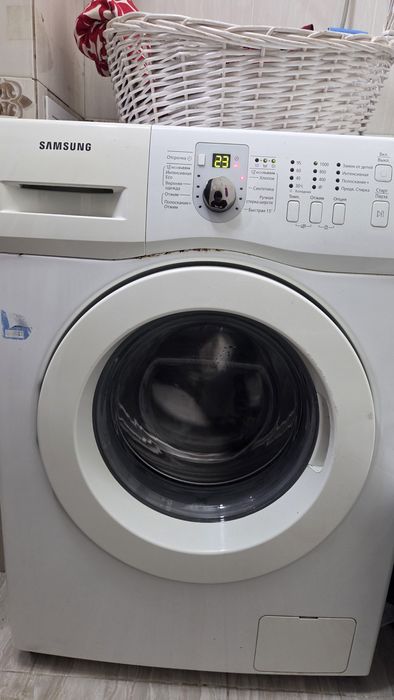 Продам стиральную машинку