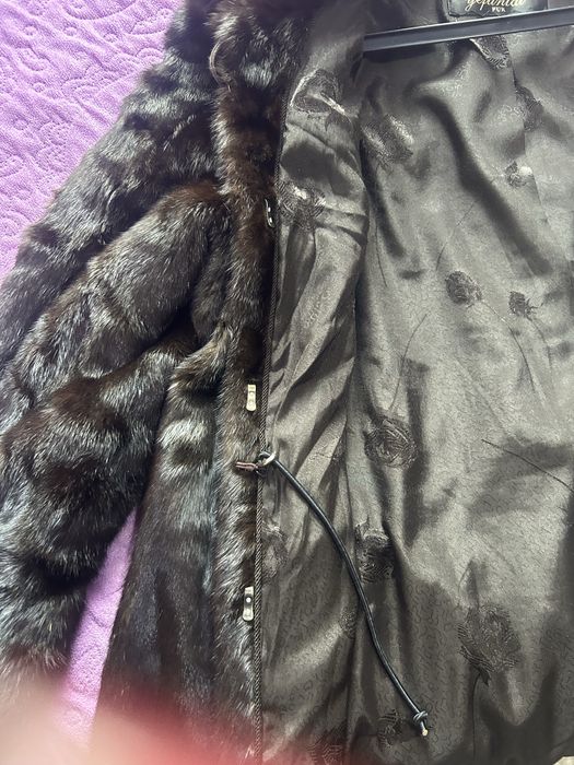 Продам норковую шубу