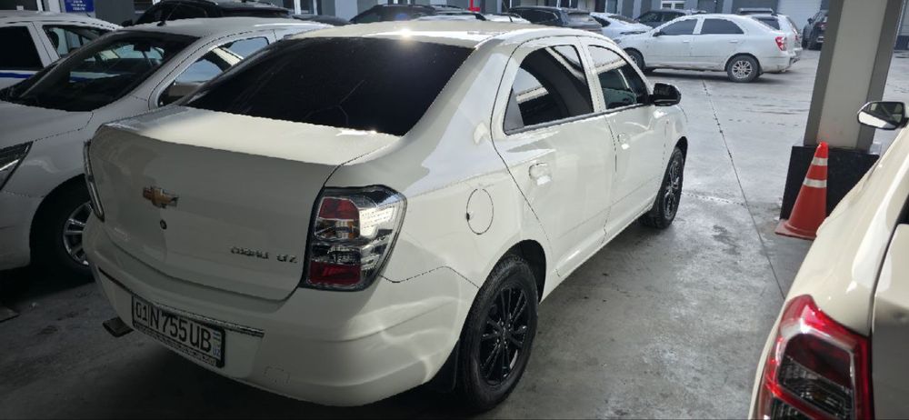 Chevrolet cobalt 2025 midnight