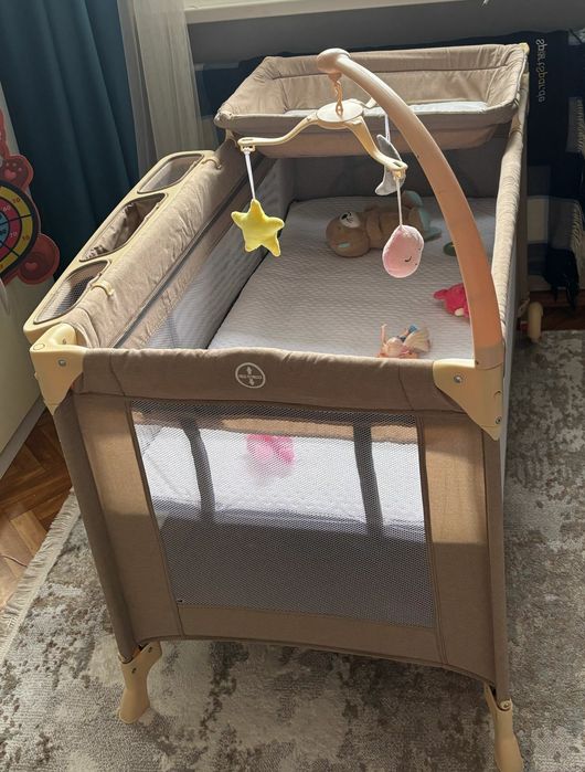 Продам манеж кровать