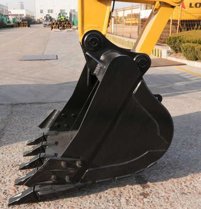 Колесный Экскаватор LOVOL FW180F