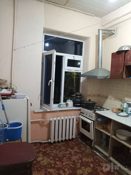 Срочна  сотилади