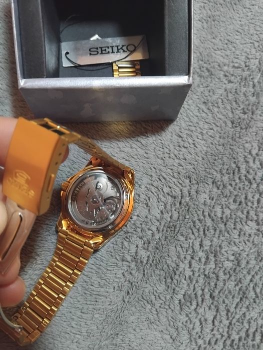 Vind ceas seiko automat !