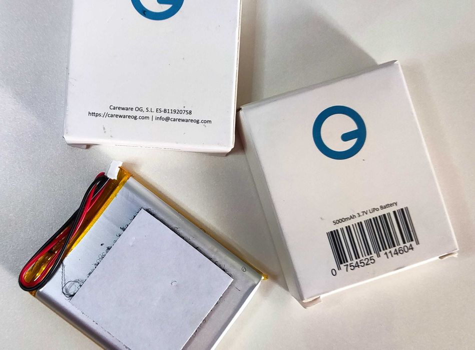 батерии 2бр - 3.7V и 5000mAh